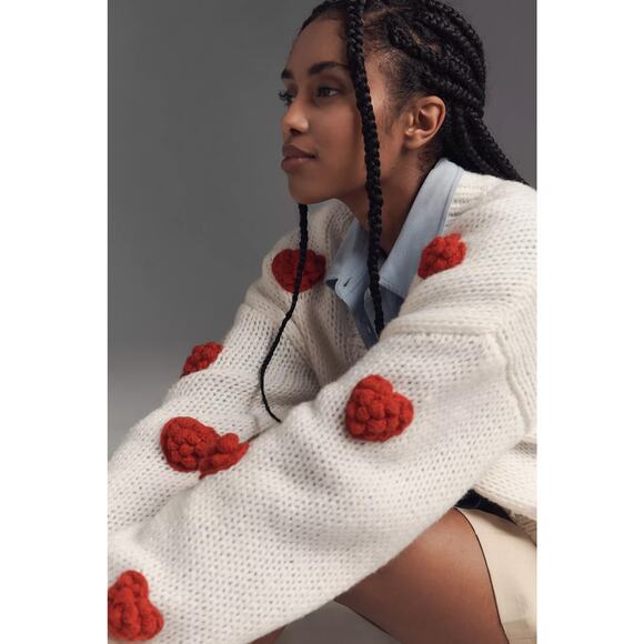 nwt ANTHROPOLOGIE MAEVE one size Cropped 3D Hearts Cardigan - Picture 3 of 5